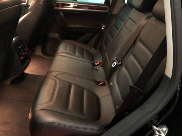 2012 Volkswagen Touareg 4dr TDI Sport w/Nav *Ltd Avail* for sale in Fort Worth, TX – photo 24