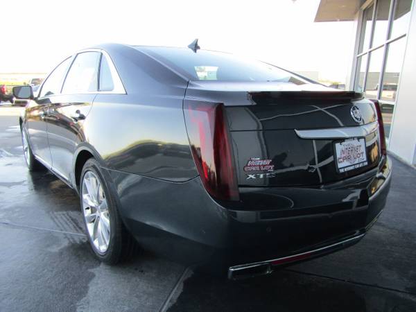 2014 Cadillac XTS 4dr Sedan Luxury FWD Graphit for sale in Omaha, NE – photo 5