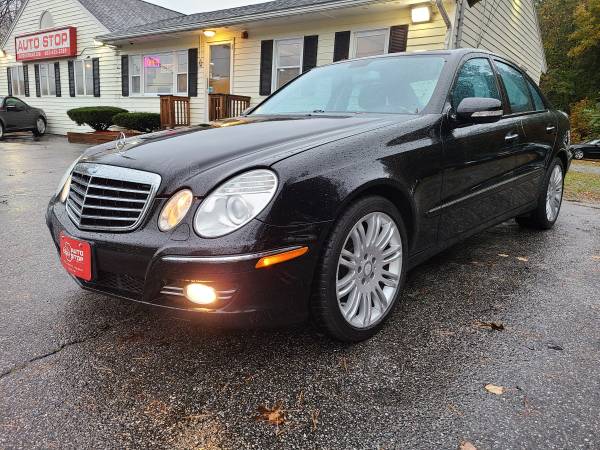 2009 mercedes benz e550 4matic immaculate black on blac - cars & for sale in Dracut, MA