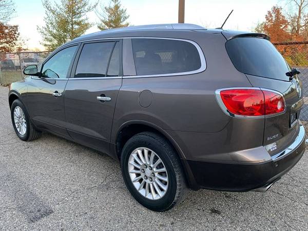 Selling my 2010 Buick Enclave CXL for sale in Catawba, NC