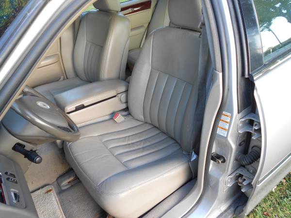 2004 Lincoln Town Car for sale in Terre Haute, IN – photo 8