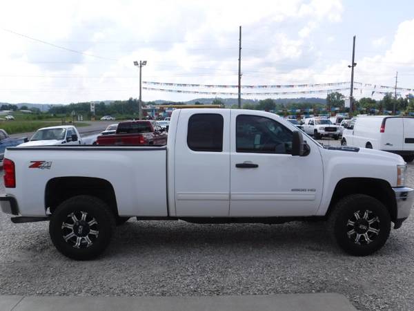 2011 Chevrolet Silverado 2500HD 4WD Ext Cab 144.2 LT for sale in Wheelersburg, OH – photo 2
