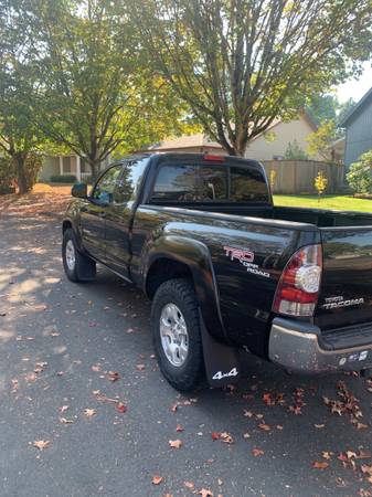 Toyota Tacoma 2009 4x4 - - by dealer - vehicle for sale in Portland, OR – photo 4