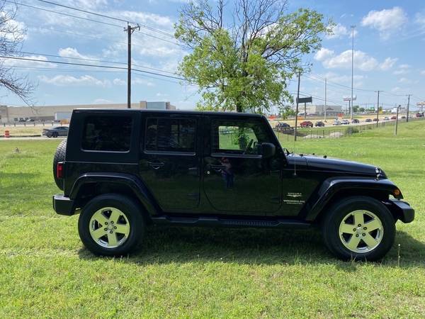 2008 Jeep Wrangler Unlimited Sahara 4WD, One Owner, Nice Jeep! for sale in Pflugerville, TX – photo 4