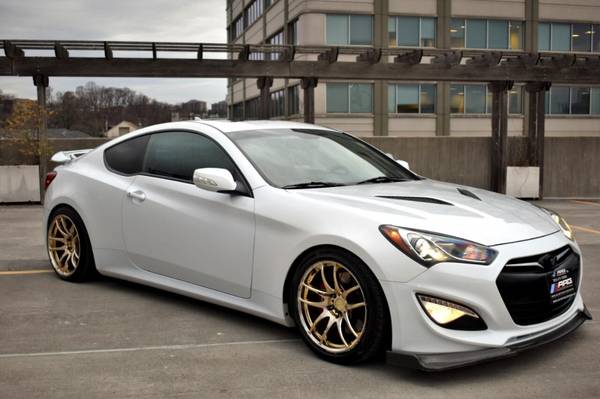 2015 Hyundai Genesis Coupe 2dr 3 8L Man Ultimate w/Black Seats for sale in Arlington, District Of Columbia – photo 9