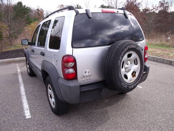 * 2007 Jeep Liberty Sport * Good Runner * Strong Motor/Trans/4X4* -... for sale in Toms River NJ 08755, NJ – photo 2