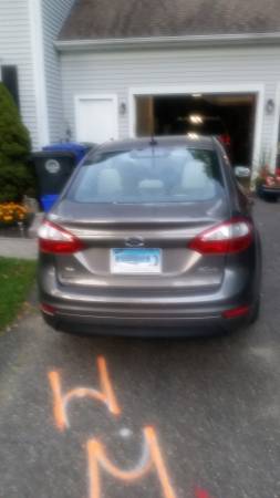 2014 Ford Fiesta Sedan SE (incl 4 snow tires mtd on extra hubs) for sale in Torrington, CT – photo 9