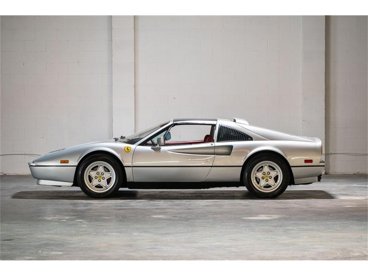 For Sale at Auction: 1987 Ferrari 328 for sale in Brandon, MS – photo 2