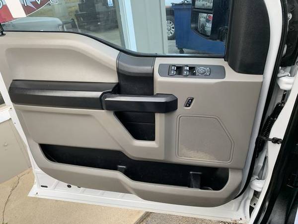 2017 Ford F550 Crew Cab DRW White - - by dealer for sale in Bethel Heights, AR – photo 15