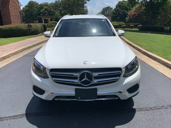 2016 MERCEDES BENZ GLC300 4MATIC - 2 OWNER/SUPER CLEAN/LOADED - cars for sale in Peachtree Corners, GA – photo 5