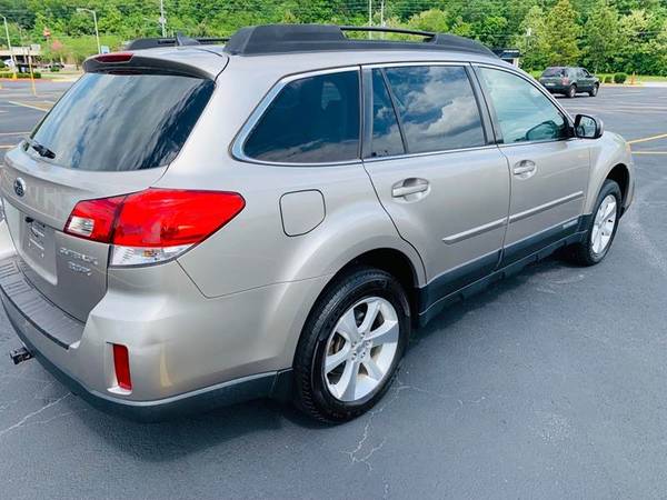 2014 Subaru Outback 3.6R Limited AWD 4dr Wagon wagon Silver for sale in Fayetteville, AR – photo 7