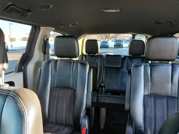 2018 Dodge Grand Caravan - - by dealer - vehicle for sale in Sparta, WI – photo 9