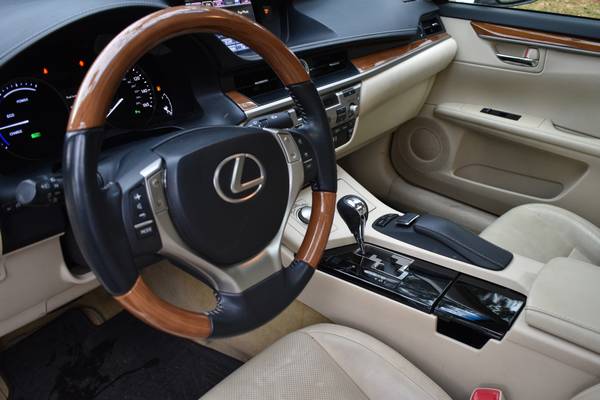 2014 Lexus ES 300h - - by dealer - vehicle automotive for sale in Great Neck, NY – photo 17