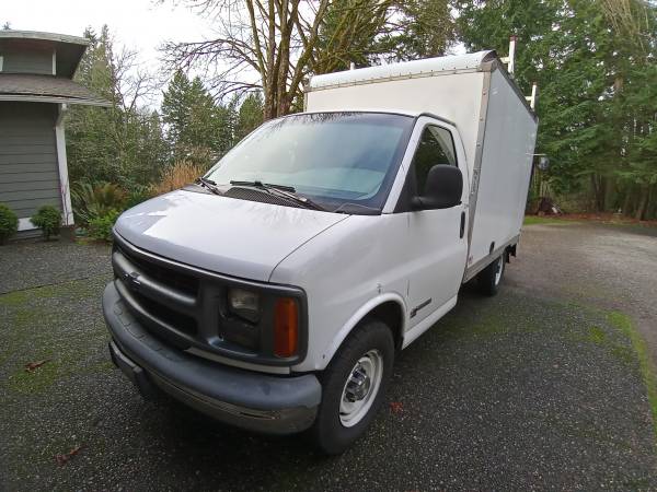 GMC Savanna Box Van 3500 for sale in Woodinville, WA