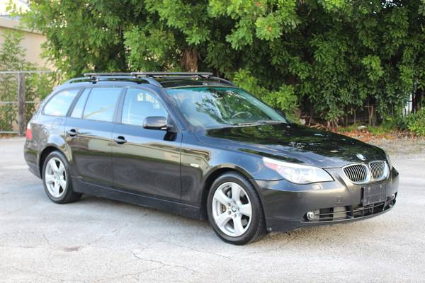 2006 BMW 530xi Touring Wagon 6-speed Manual 1 of 24 RARE for sale in Fort Lauderdale, FL – photo 2
