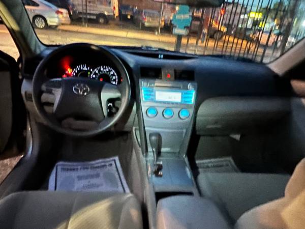 mint condition 07 toyota camry - - by dealer - vehicle for sale in East Orange, NJ – photo 8