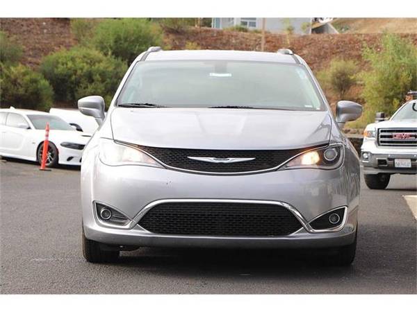 2020 Chrysler Pacifica mini-van Touring L (Billet Silver - cars & for sale in Lakeport, CA – photo 6