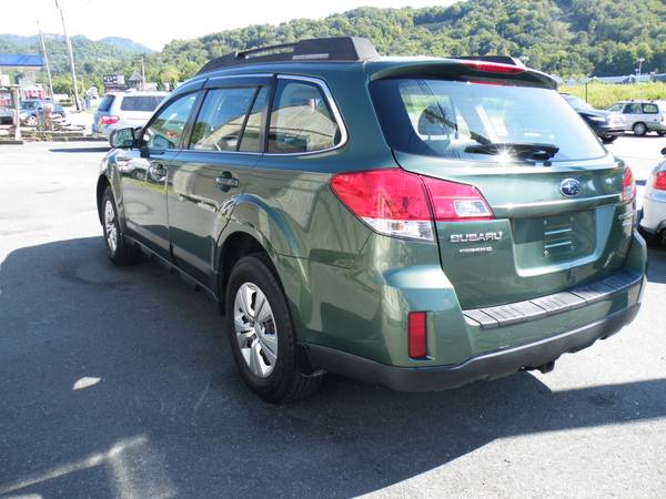 2011 Subaru Outback Wagon for sale in Banner Elk, NC – photo 8