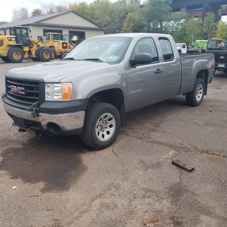 2008 Chevrolet 1500 w/ Boss Plow for sale in Duluth, MN