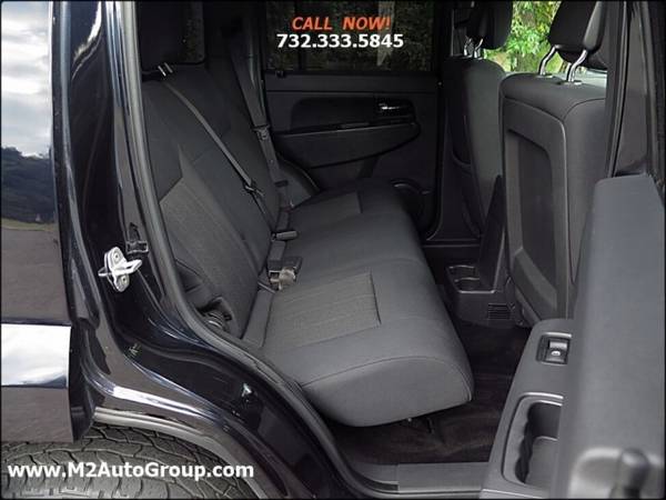 2011 Jeep Liberty Sport 4x4 4dr SUV - cars & trucks - by dealer -... for sale in East Brunswick, PA – photo 13
