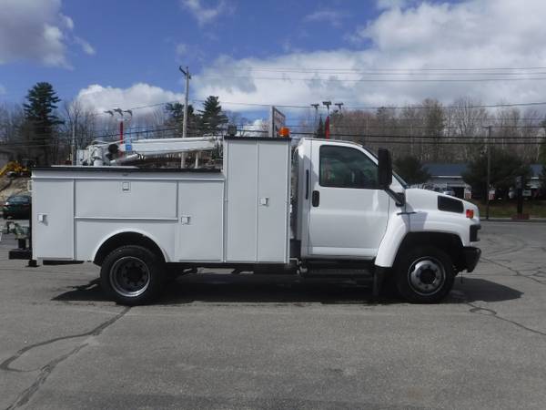 2004 GMC TC5500 Regular Cab - - by dealer - vehicle for sale in Auburn, ME – photo 7