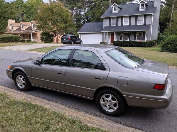 ONLY 48,000 MILES- OWNED BY A RETIREE -TOYOTA CAMRY XLE - SIDE AIRBAGS for sale in Powder Springs, TN – photo 7