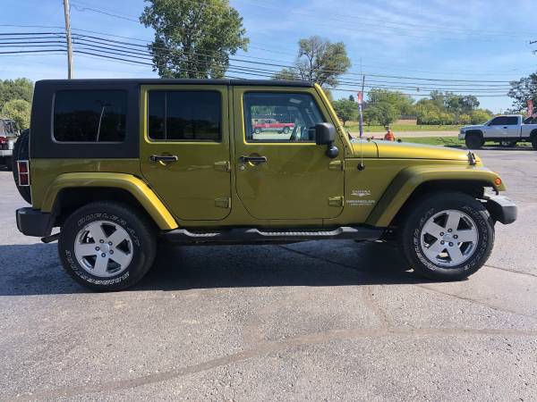Clean! 2008 Jeep Wrangler Unlimited Sahara! Manual! 4x4! for sale in Ortonville, OH – photo 6