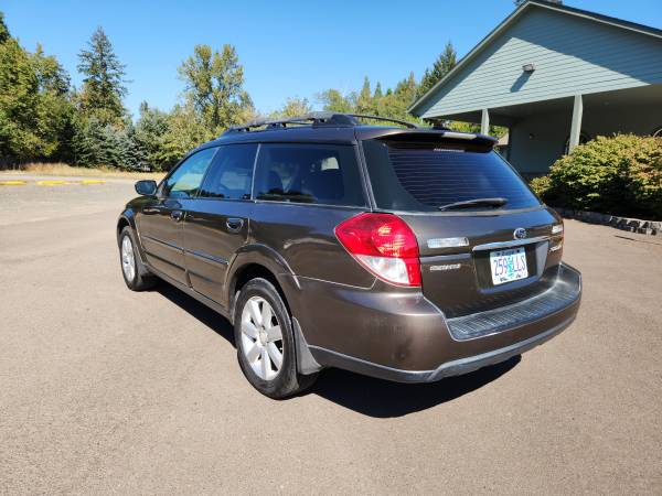 Well Taken Care Of 2008 Subaru Outback, Automatic, AWD - cars & for sale in Springfield, OR – photo 3