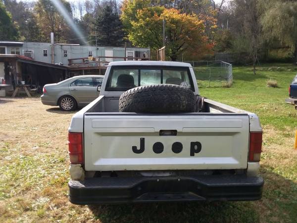 1989 Jeep Comanche for sale in Butler, PA – photo 4