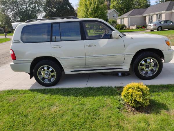 2000 Lexus LX470 Pearl White - Great Condition no Accidents for sale in Elkhart, IN