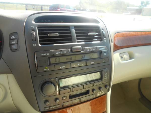 2001 Lexus LS430 for sale in McConnell AFB, KS – photo 11