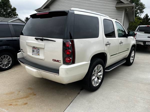 GMC Yukon Denali 2012 TRADE FOR 4 door truck - - by for sale in Edgerton, WI – photo 3