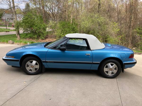 Buick Reatta convertible 1990 for sale in Niles, IN