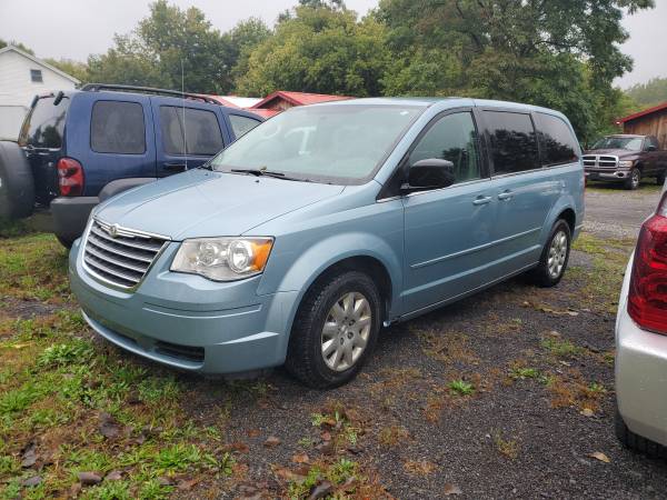 2010 Chrysler Town and Country Buy-Here-Pay-Here for sale in Middleport, NY – photo 2