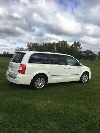 2013 Chrysler Town & Country - 79,000 miles-Great Shape for sale in Sigourney, IA