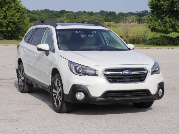 2019 SUBARU OUTBACK 3 6R LIMITED AWD 33K MILES ONLY - cars & for sale in Omaha, NE – photo 4