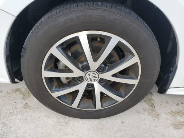 2018 *Volkswagen* *Jetta* *1.4T SE Manual* PURE WHIT for sale in Coconut Creek, FL – photo 3