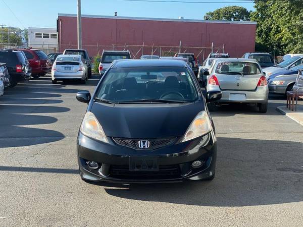 An Impressive 2009 Honda Fit with 102,200 Miles-New Haven for sale in West Haven, CT – photo 2