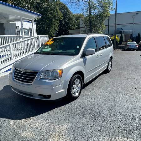 2010 CHRYSLER TOWN & COUNTRY TOURING BUY HERE PAY HERE - cars & for sale in Clayton, NC – photo 18