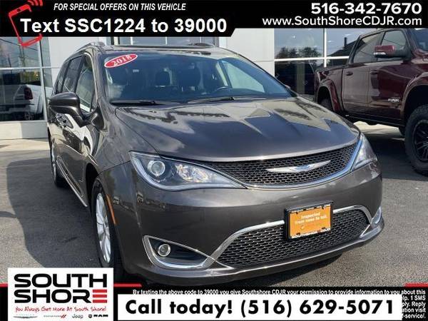 2018 Chrysler Pacifica Touring L Minivan - - by dealer for sale in Inwood, NY
