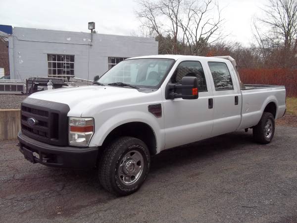 2008 Ford F350 Super Crew Cab 4WD - Power Stroke diesel for sale in West Bridgewater, MA – photo 4