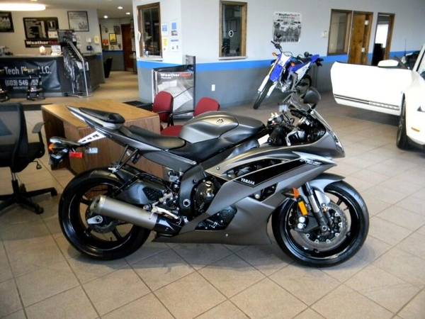 2016 Yamaha YZF-R6 - cars & trucks - by dealer - vehicle automotive... for sale in Plaistow, MA – photo 5