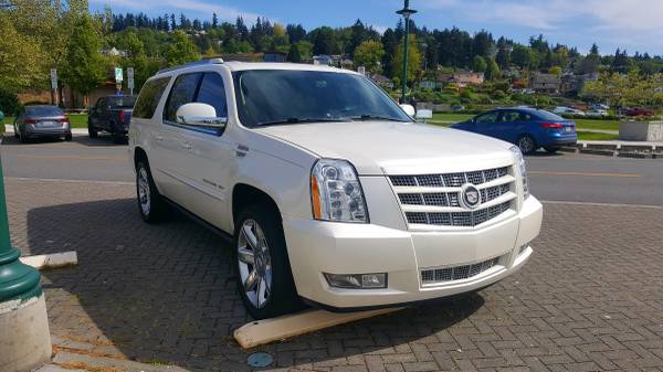 2012 Cadillac Escalade ESV * Low miles* for sale in Bothell, WA – photo 2