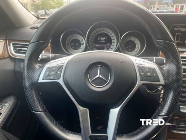 2014 Mercedes-Benz E Class - - by dealer - vehicle for sale in Chicago, IL – photo 13