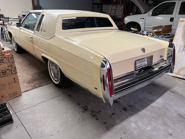 1984 Cadillac Fleetwood Broagham coupe for sale in Perris, CA – photo 2