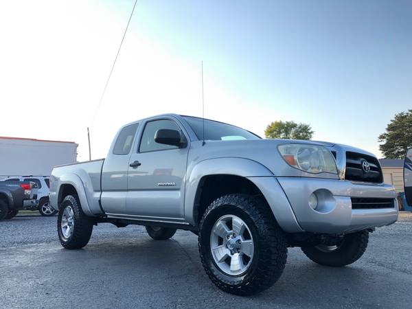 *2006 Toyota Tacoma Ext Cab TRD-Off Road 4x4 Clean ! for sale in STOKESDALE, NC – photo 3