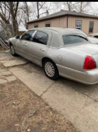 2004 Lincoln Town Car for sale in Topeka, KS – photo 5