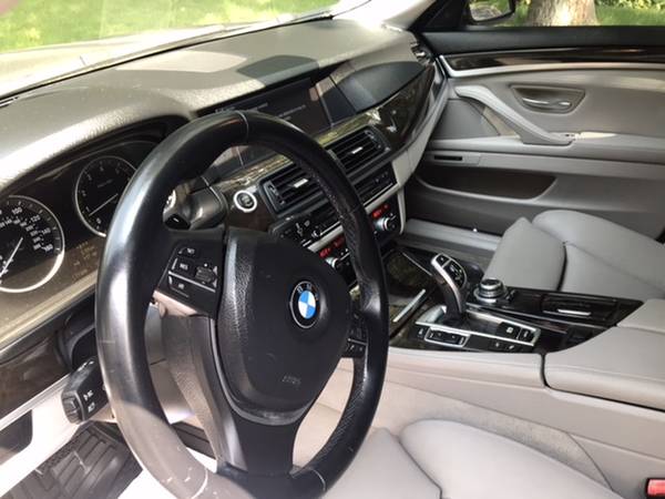 🔥 2011 BMW 550i Sport - cars & trucks - by owner - vehicle... for sale in Austin, TX – photo 9