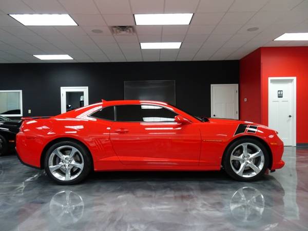 2015 Chevrolet Camaro 2SS - - by dealer - vehicle for sale in Waterloo, WI – photo 4