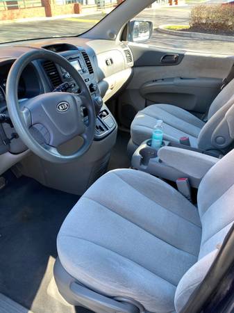2009 Kia Sedona Runs Good Priced To Sell $3700 - cars & trucks - by... for sale in Gaithersburg, District Of Columbia – photo 6